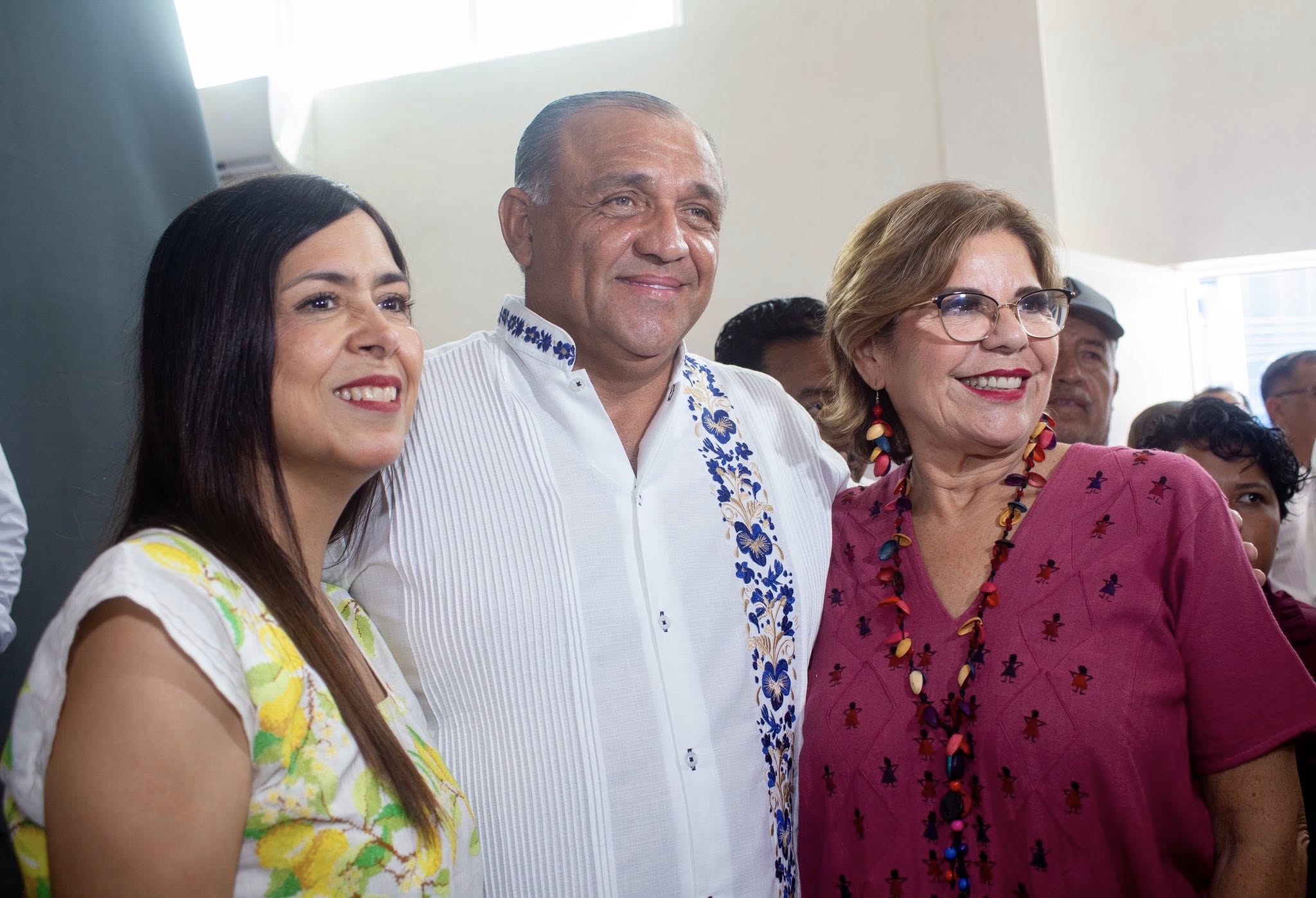 Liz Hernández dará seguimiento a caso de tres personas privadas de su libertad en Candelaria 